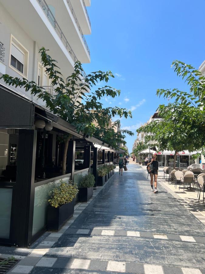 Cosy Guesthouse-Souterrain With Garden In City Center Corinth Ngoại thất bức ảnh
